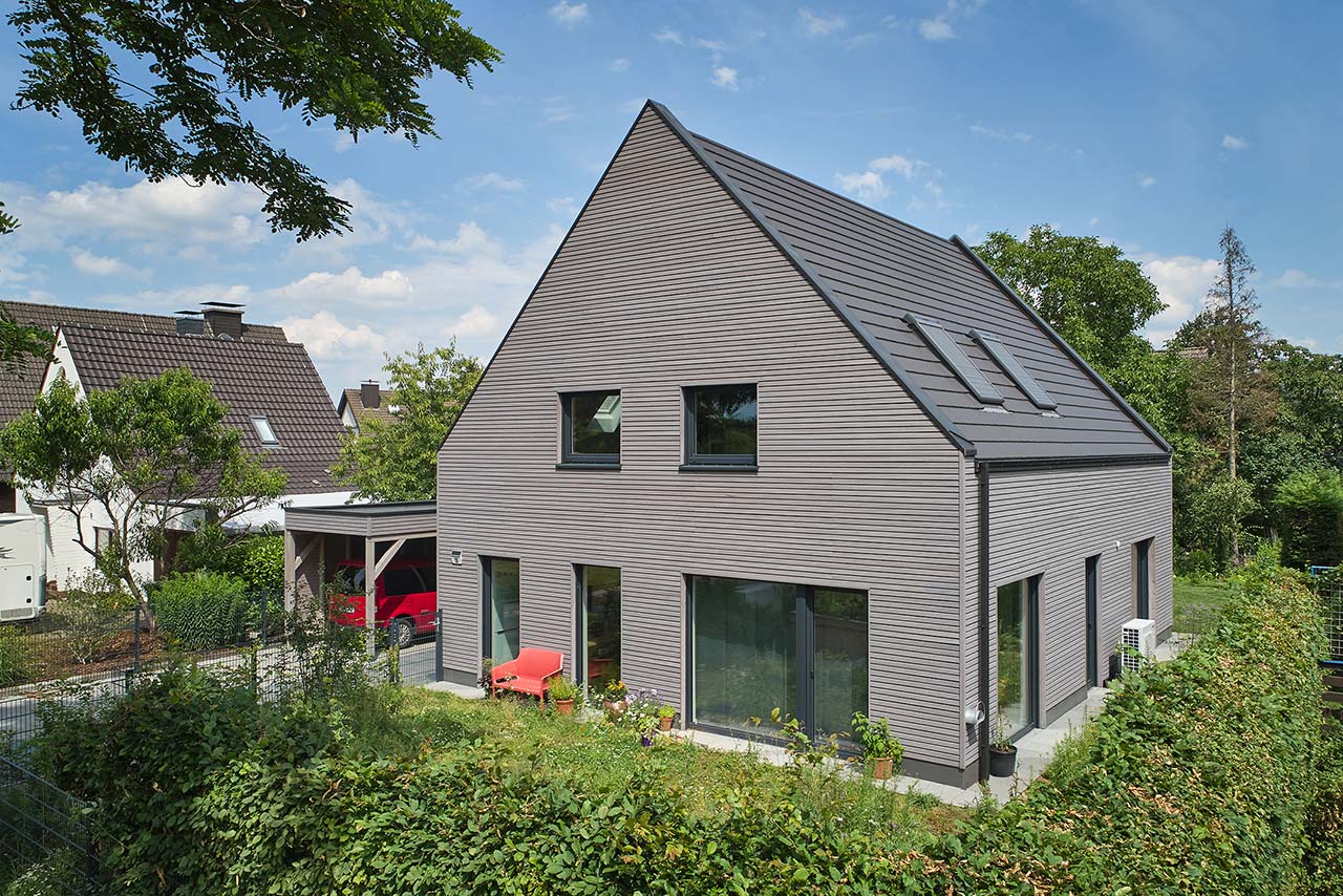 Einfamilienhaus in Holzbauweise für eine vierköpfige Familie