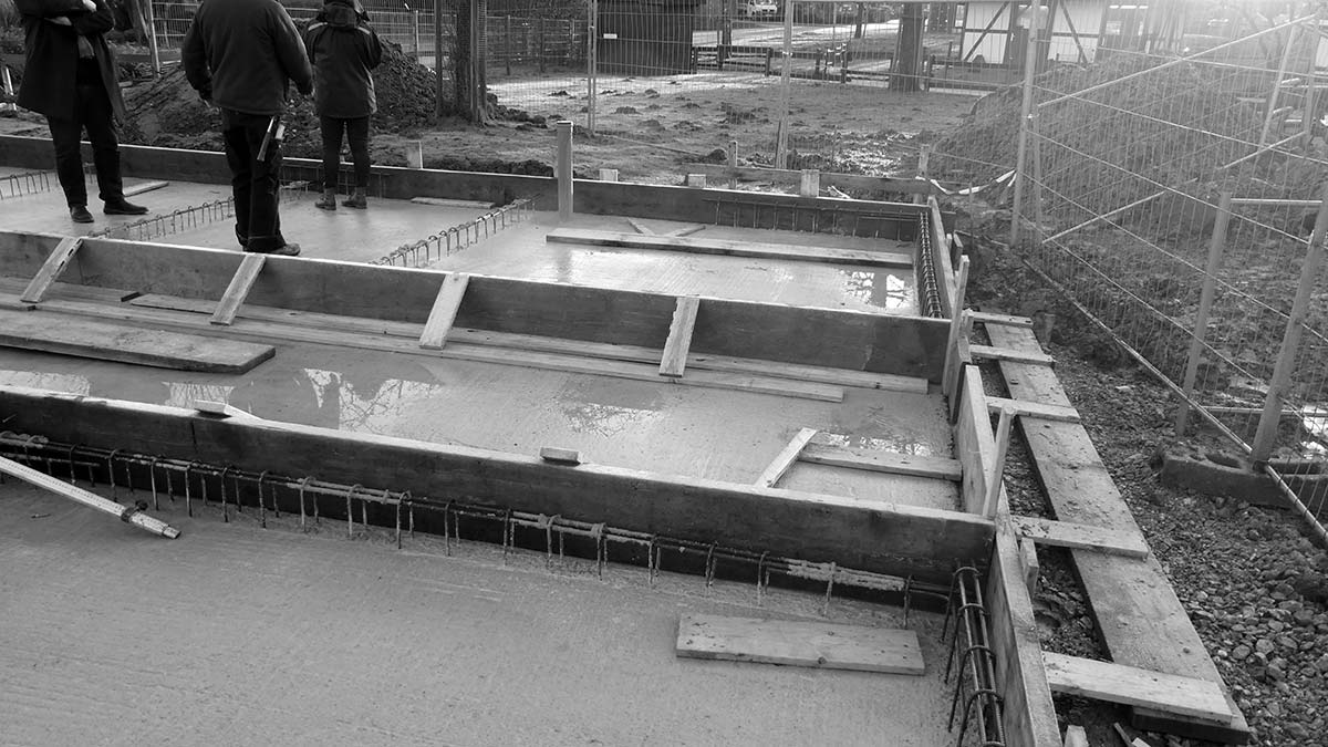 Neubau eines Stallgebäudes.